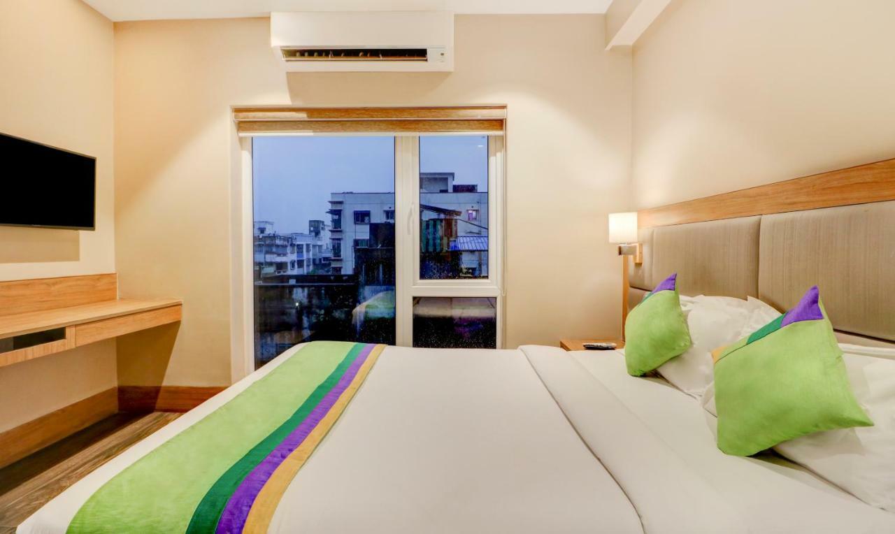 Treebo Radhe Palace Kolkata Exterior photo
